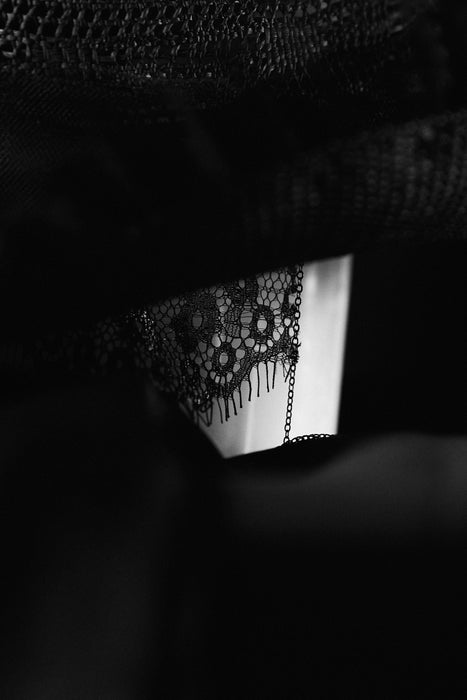 WIDOW